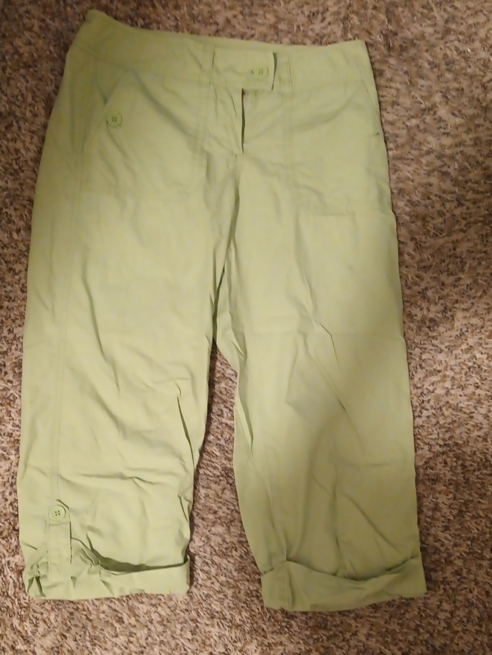 New York & Company 100% Cargo Pts Cotton Light Green Capris Sz 2
